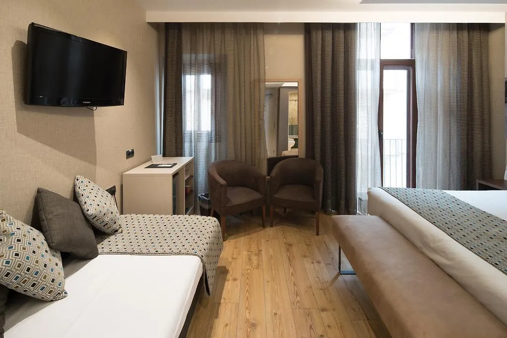 Catalonia Born Hotel Barcelona