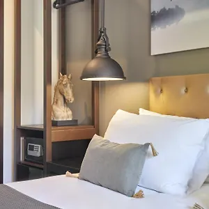 Cortes Rambla Otel