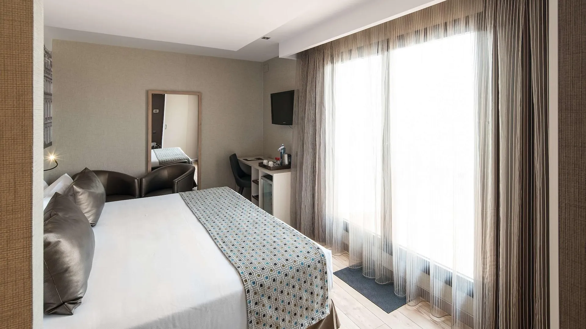 Catalonia Born Otel Barselona