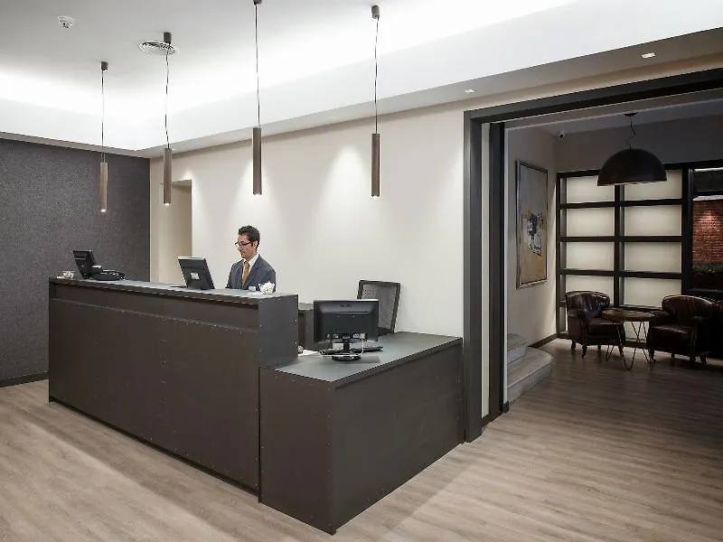 Catalonia Born Otel Barselona