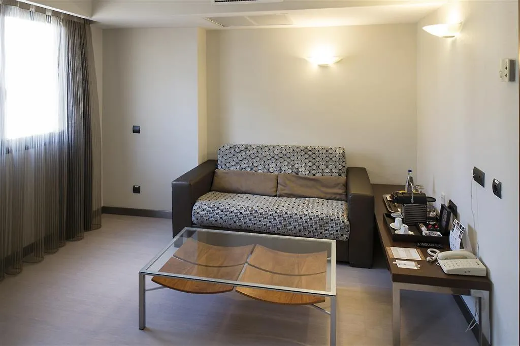 Catalonia Born Otel Barselona